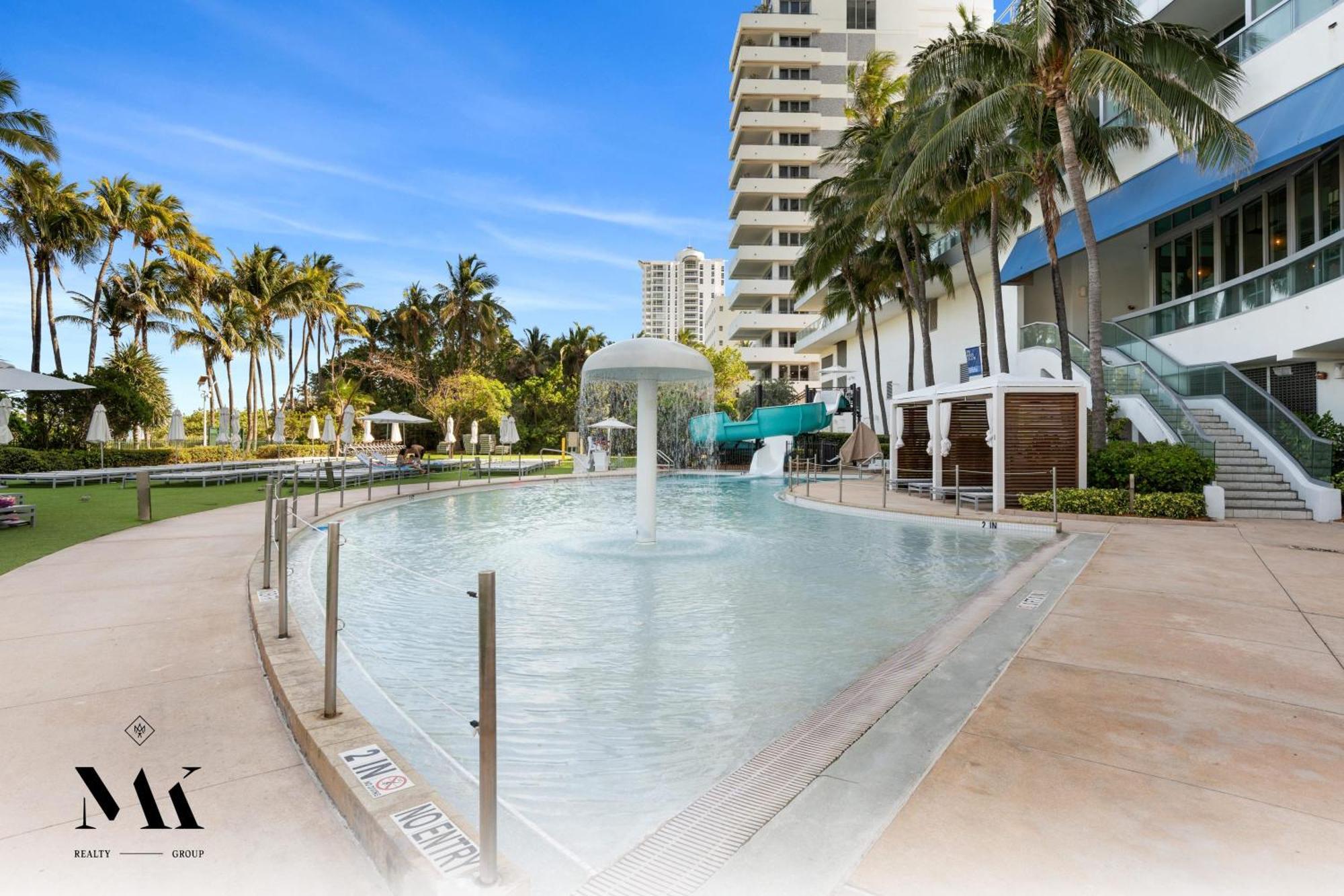 Fontainebleau Resort Balcony W Ocean + Bay View Miami Beach Exterior foto