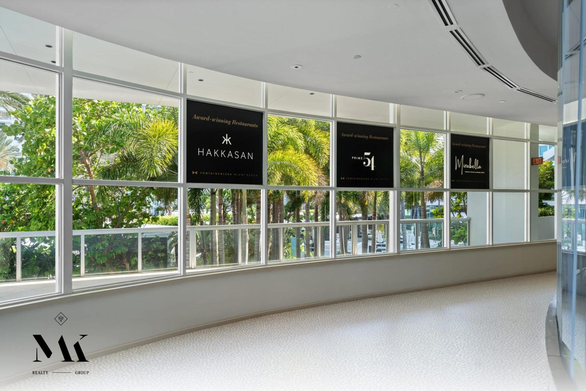 Fontainebleau Resort Balcony W Ocean + Bay View Miami Beach Exterior foto