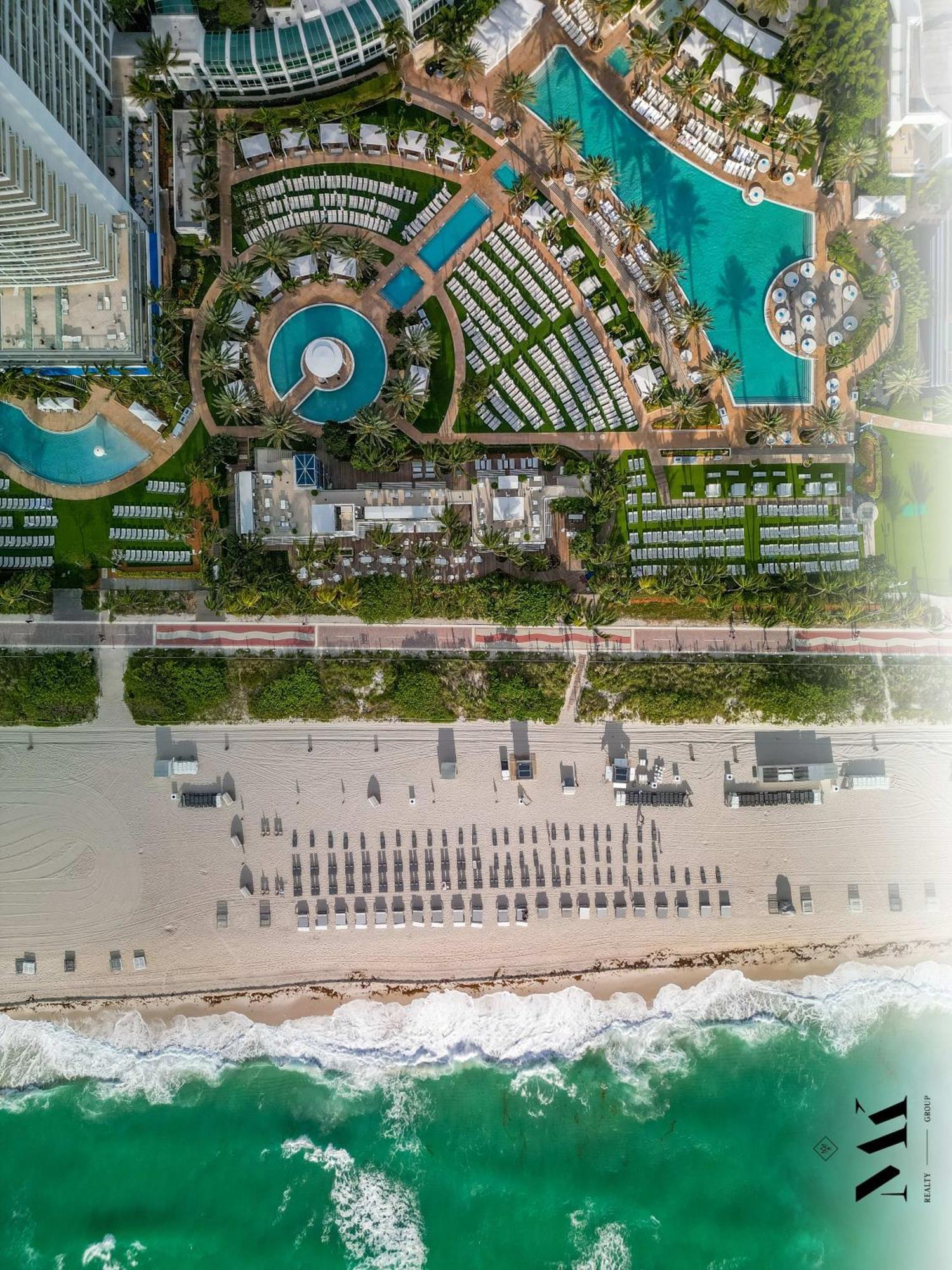 Fontainebleau Resort Balcony W Ocean + Bay View Miami Beach Exterior foto